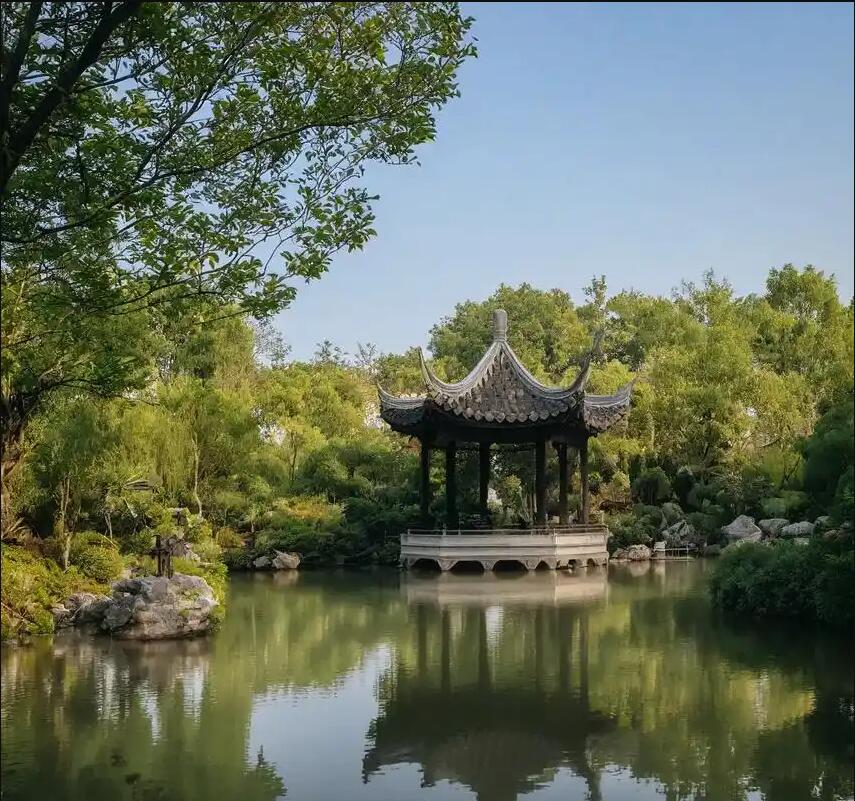 伊春区寄灵餐饮有限公司